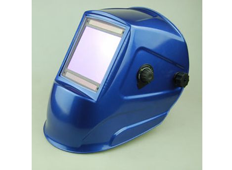 Auto-darkening welding helmet